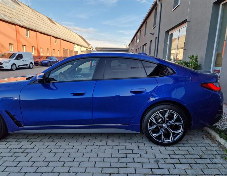 BMW i4 45