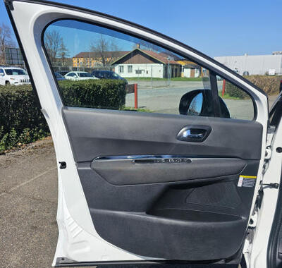 Peugeot 3008 9