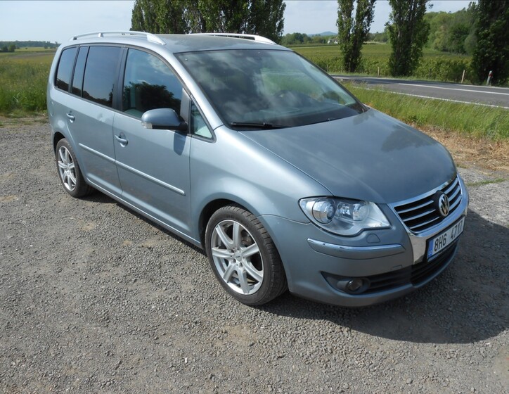 Volkswagen Touran 4