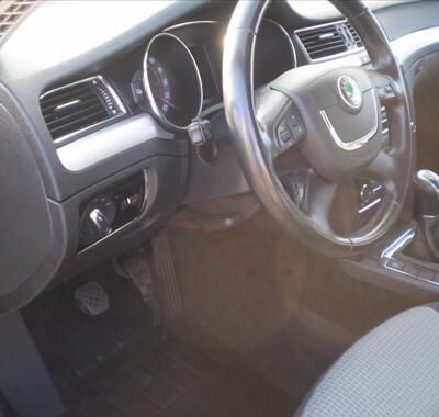 Škoda Superb 8