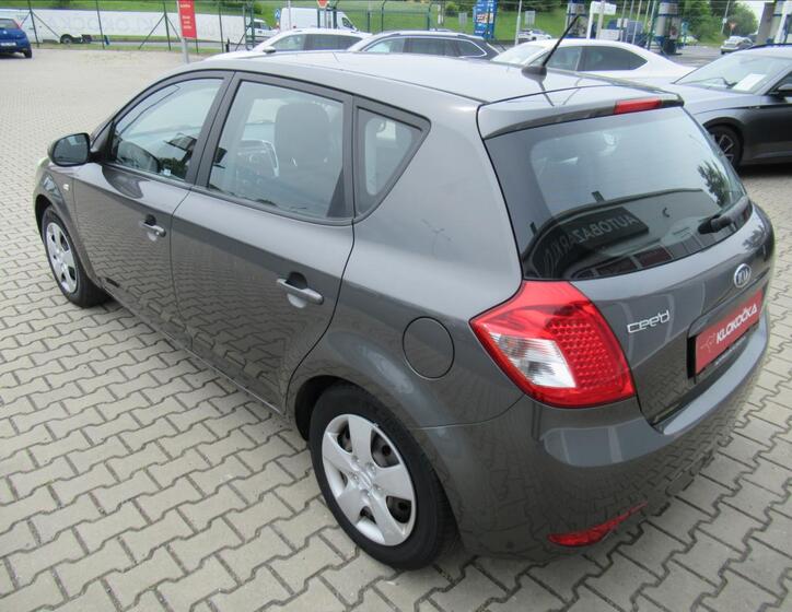 KIA Ceed 3