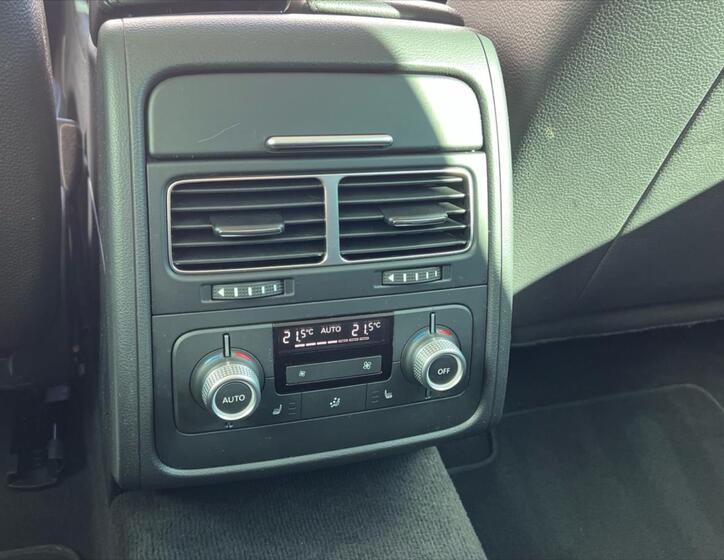 Volkswagen Touareg 21