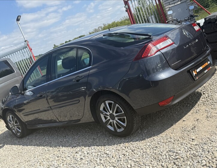 Renault Laguna 7