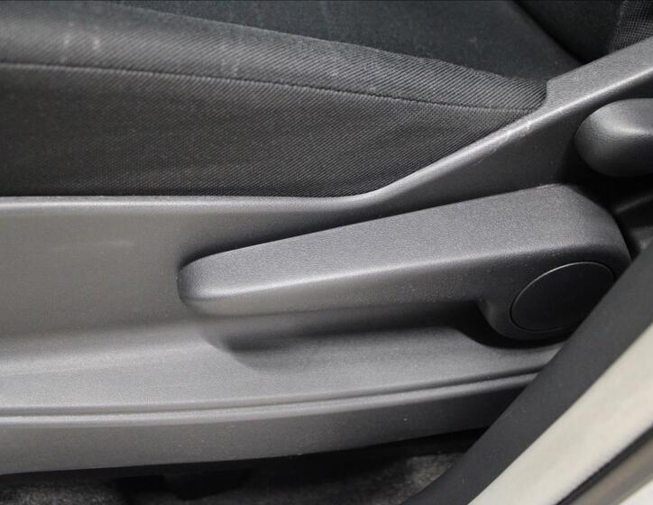 Toyota Yaris 25