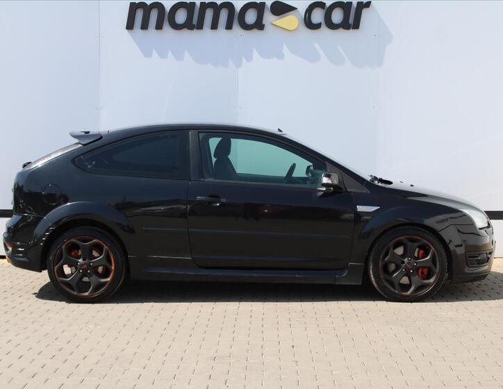Ford Focus 8