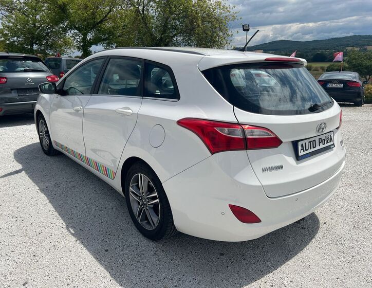 Hyundai i30 8