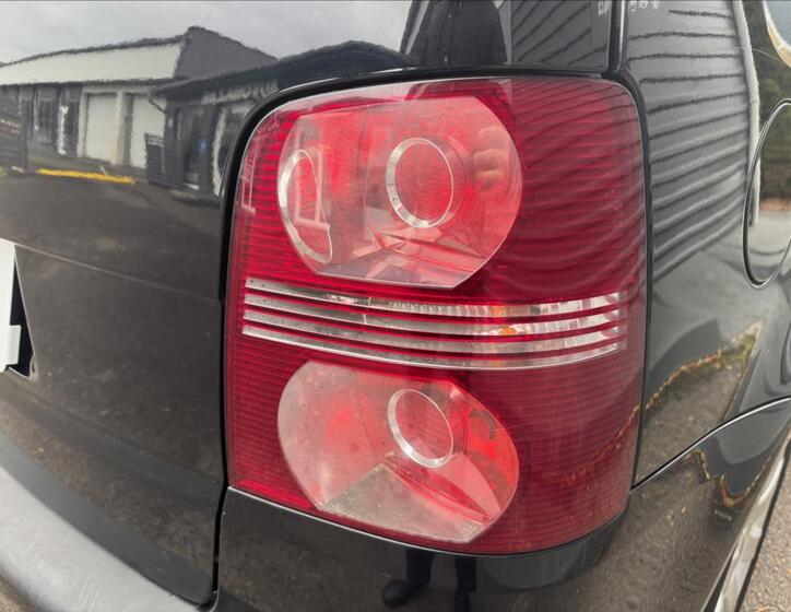 Volkswagen Touran 20