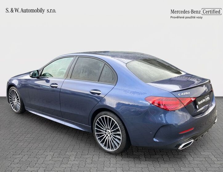 Mercedes-Benz Třídy C 8