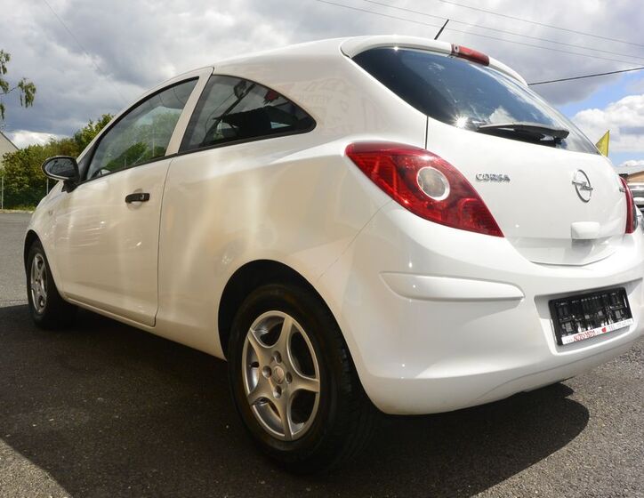 Opel Corsa 38