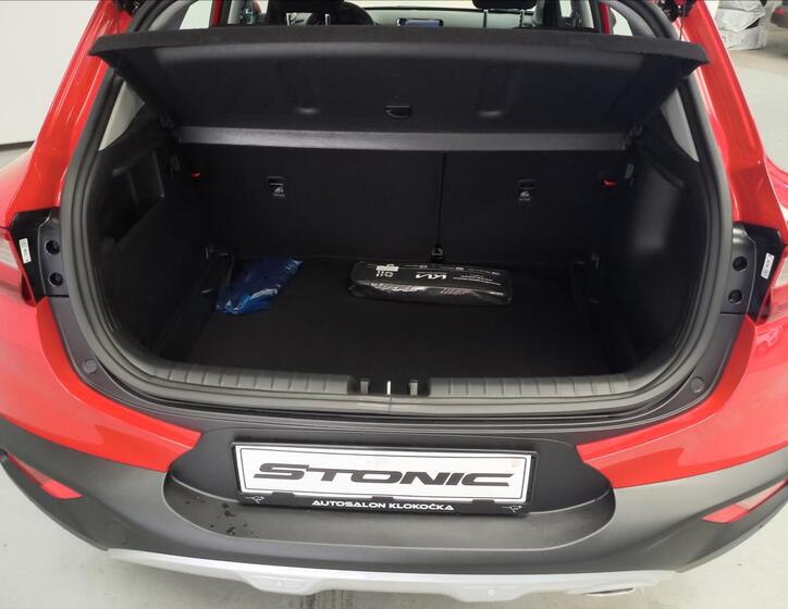 KIA Stonic 6