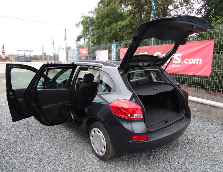 Renault Clio 28