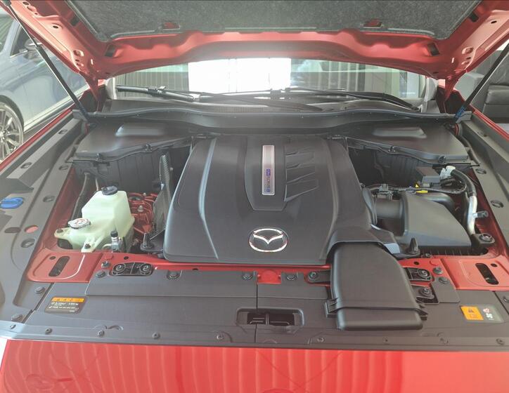 Mazda CX-80 16