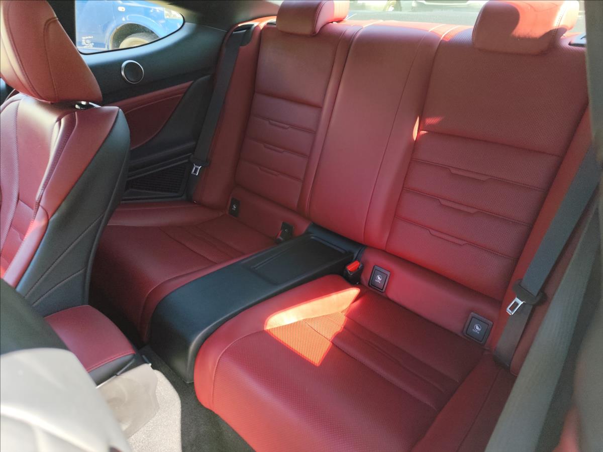 Lexus RC 300h