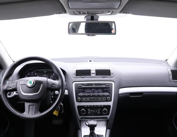 Škoda Octavia 25