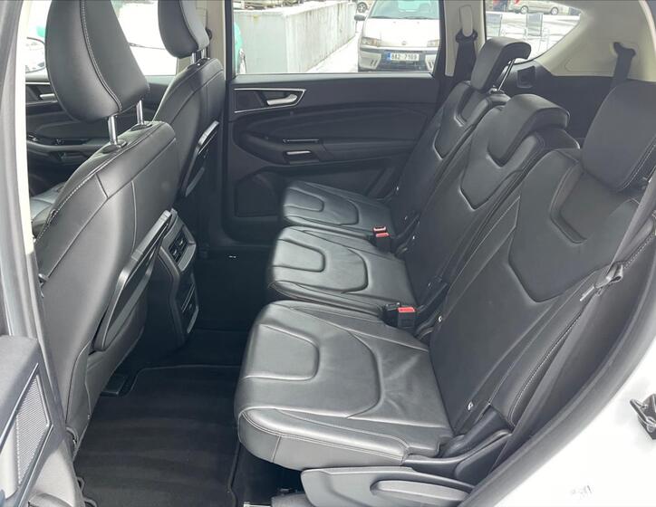 Ford S-MAX 26