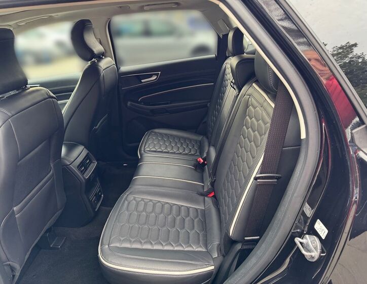 Ford Edge 11