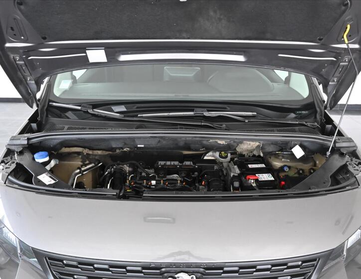 Peugeot Partner 5