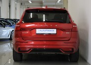 Volvo XC60 4