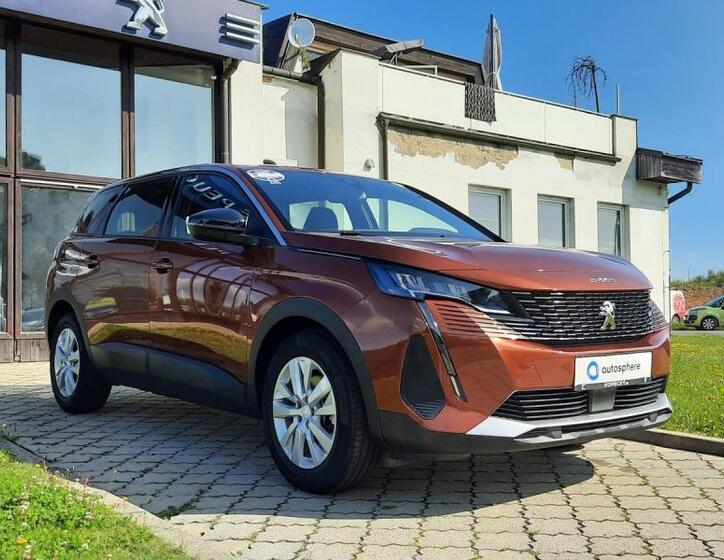 Peugeot 5008 8