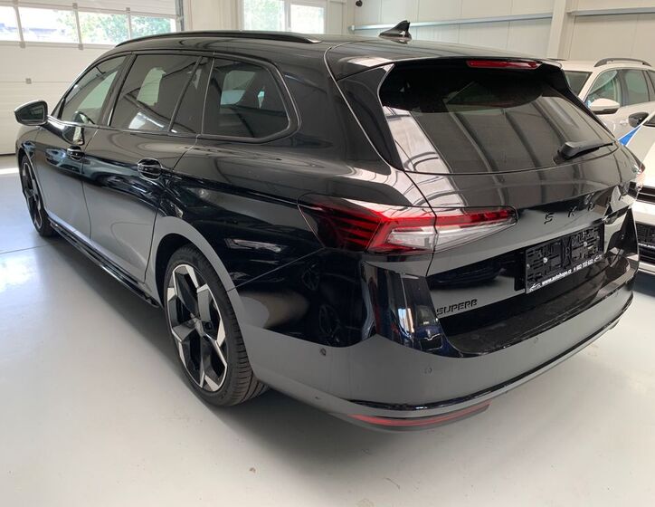 Škoda Superb 4