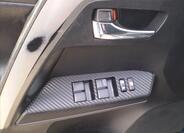 Toyota RAV4 8