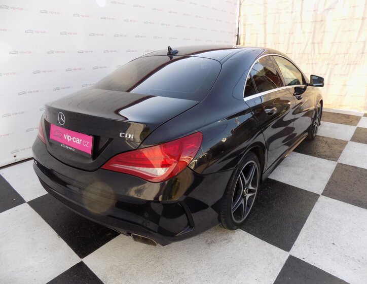 Mercedes-Benz CLA 7