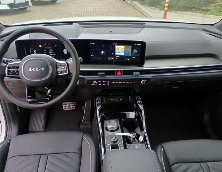 KIA Sorento 6