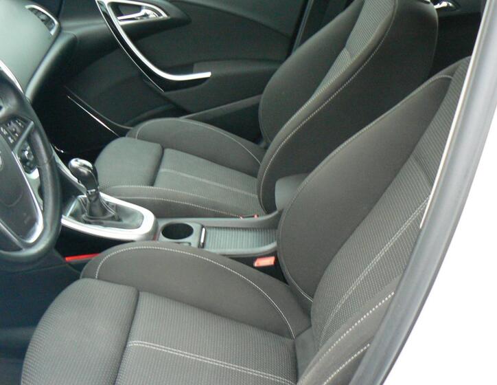 Opel Astra 11