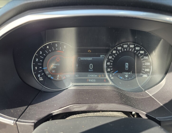 Ford Galaxy 15