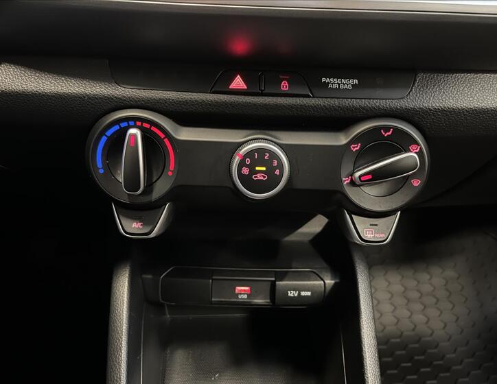 KIA Stonic 14