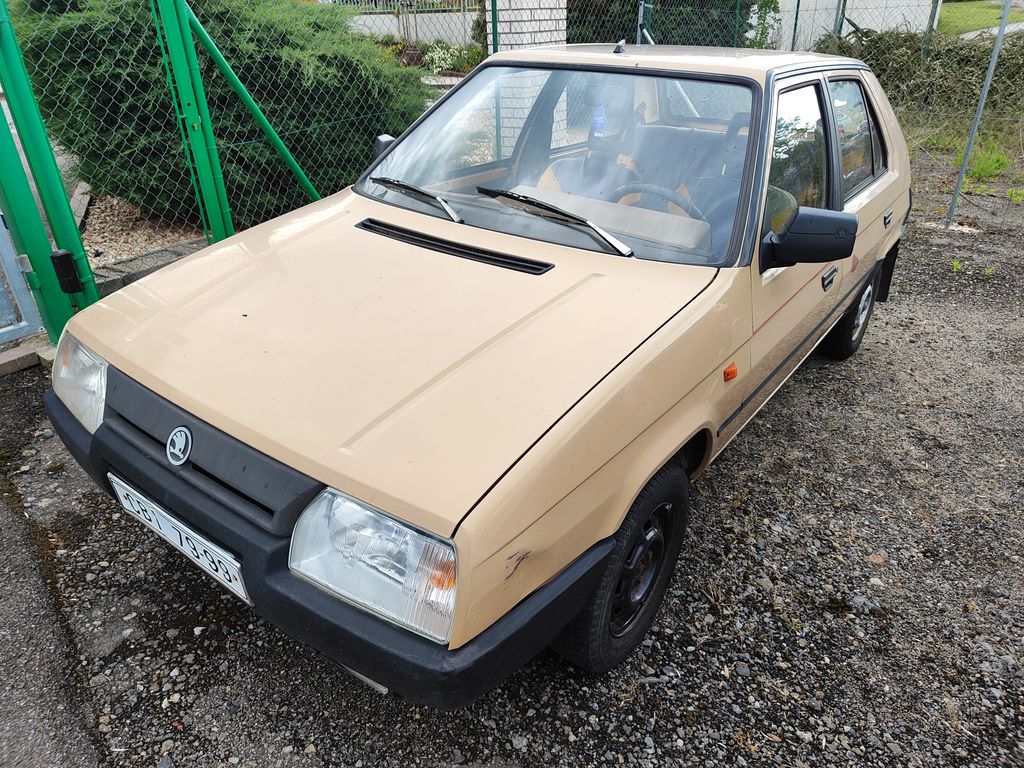 Škoda Favorit
