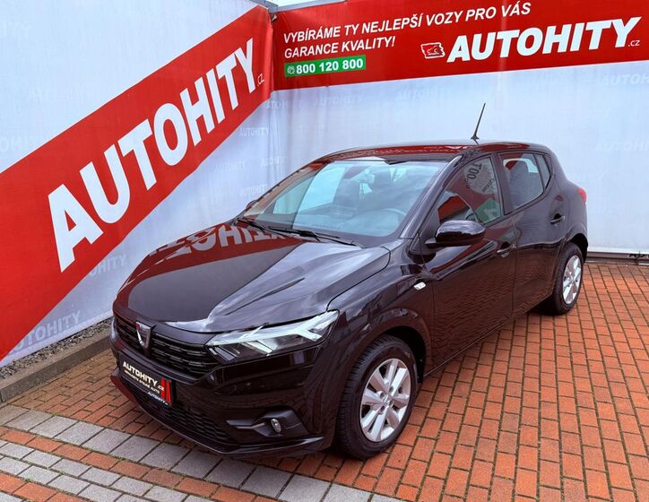 Dacia Sandero 1