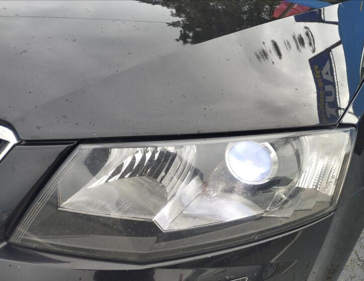 Škoda Octavia 21