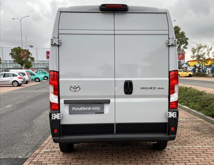 Toyota ProAce 14