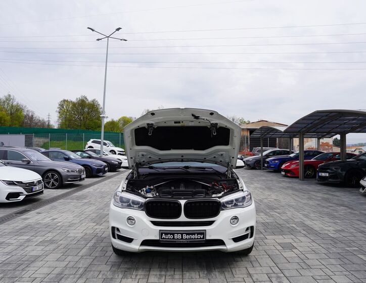 BMW X5 9