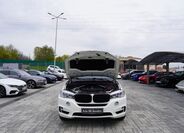 BMW X5 9