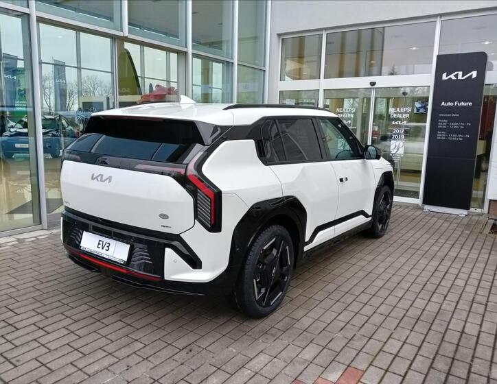 KIA Ostatní 3