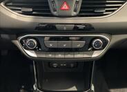 Hyundai i30 23
