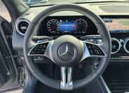Mercedes-Benz GLB 18