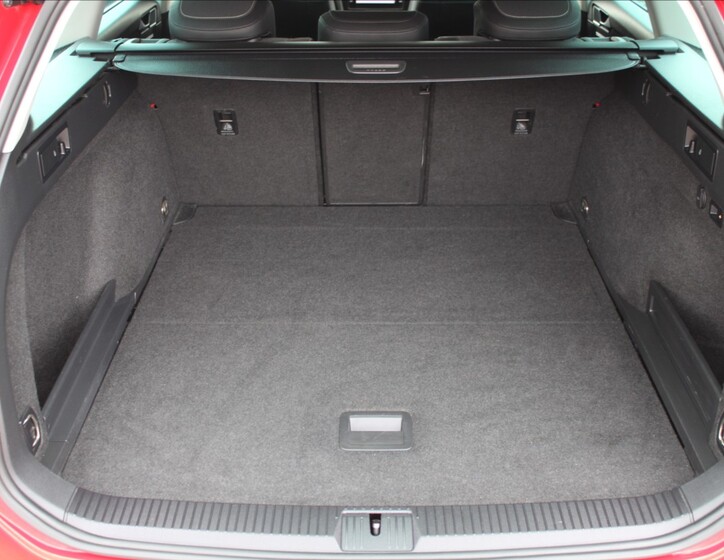 Volkswagen Passat 37