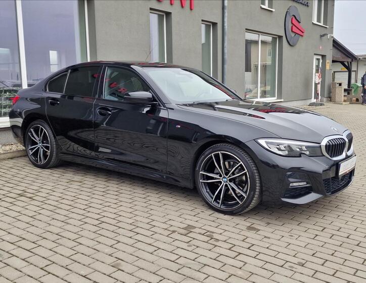 BMW Řada 3 2
