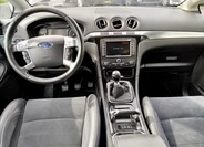Ford S-MAX 16