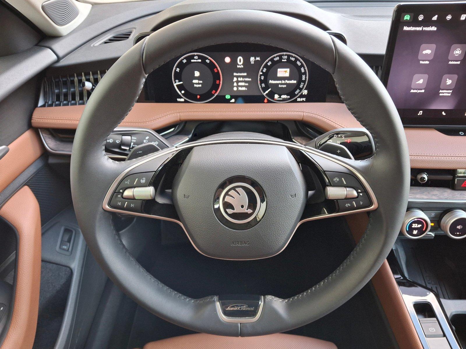 Škoda Superb