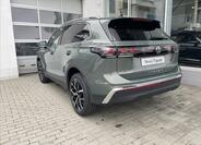 Volkswagen Tiguan 7