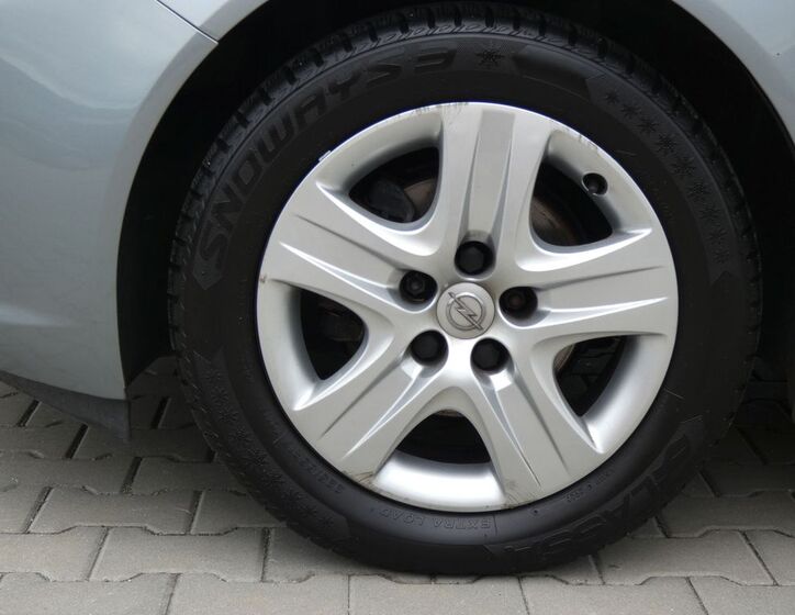 Opel Insignia 18