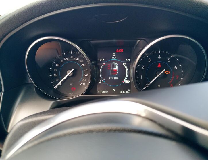 Jaguar XF 2