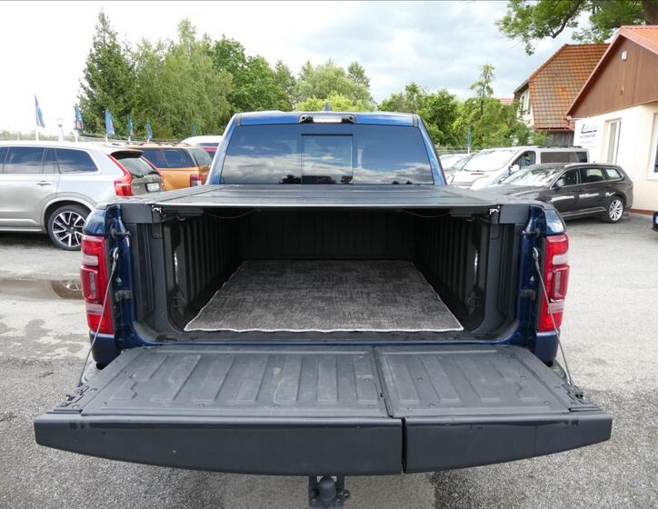 Dodge RAM 20