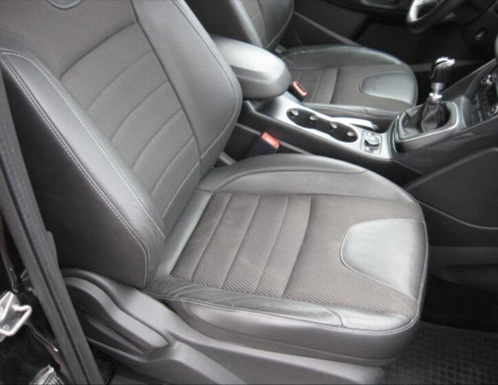 Ford Kuga 17