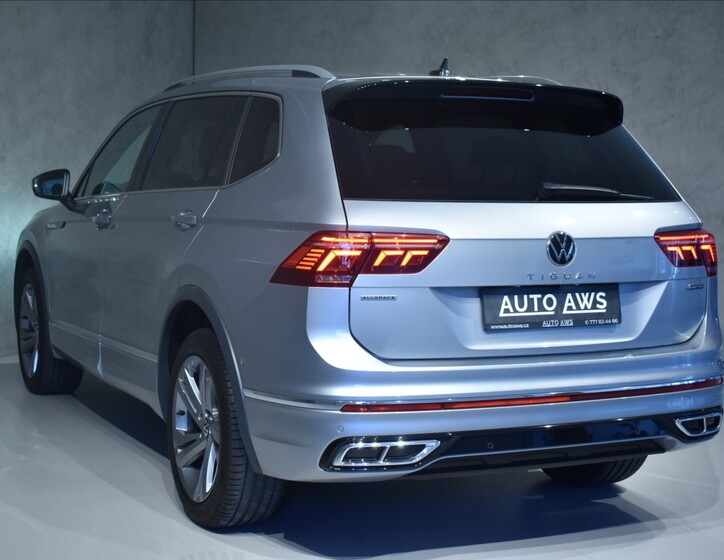 Volkswagen Tiguan Allspace 8