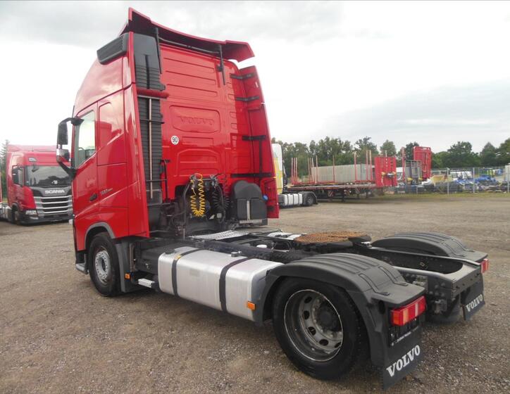 Volvo Ostatní 4